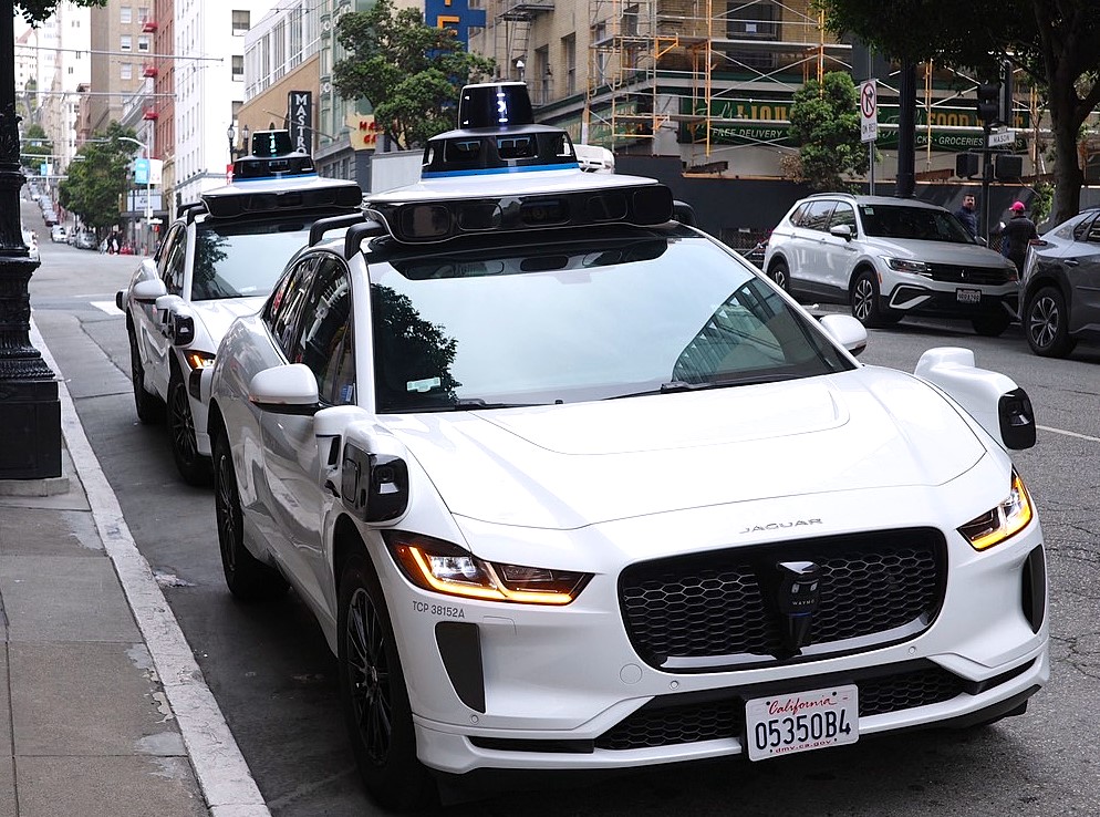 Photo of Robotaxi (self-driving cabs)